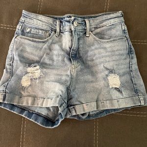 Denizen from Levi Jean shorts